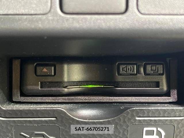Toyota ROOMY 2022-10 284485-7