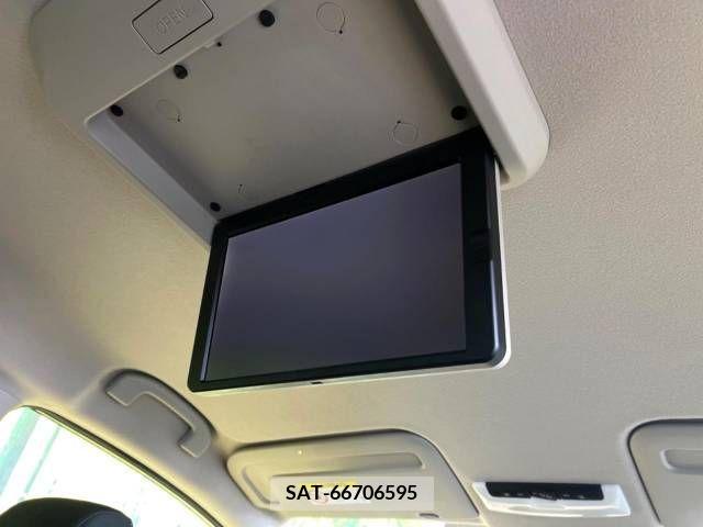 Nissan SERENA 2018-09 284141-2