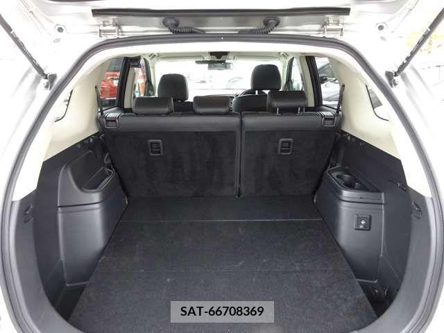 Mitsubishi OUTLANDER PHEV 2018-12 214956-1