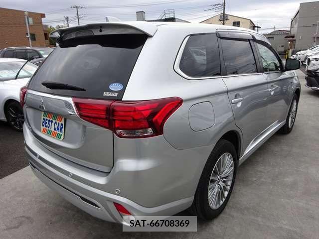 Mitsubishi OUTLANDER PHEV 2018-12 214956-7