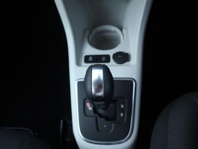 VolksWagen UP! 2018-12 12181-15