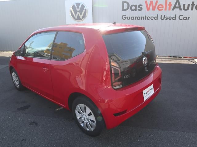 VolksWagen UP! 2018-12 12181-4