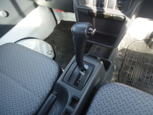Mazda SCRUM TRUCK 2016-01 181960-8