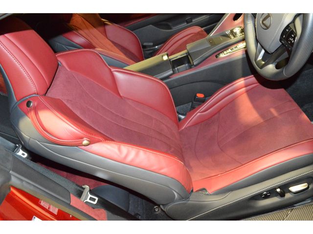 Lexus LC 2018-01 191409-8