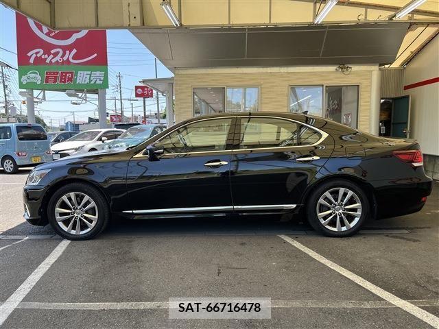 Lexus LS 2013-01 388238-7