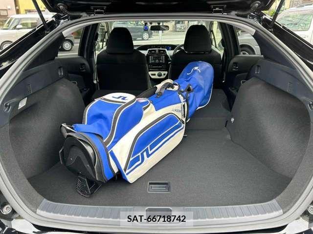 Toyota PRIUS 2017-07 322390-19