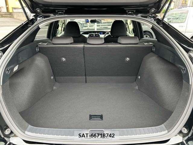Toyota PRIUS 2017-07 322390-17