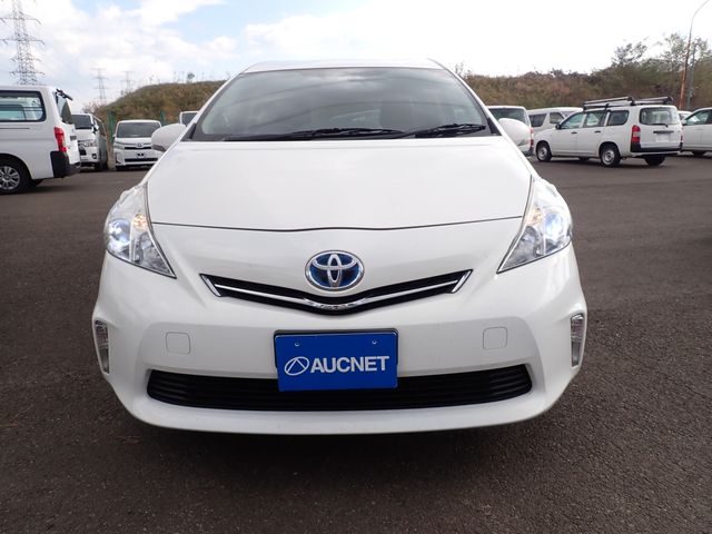 Toyota PRIUS ALPHA 2014-06 182483-7