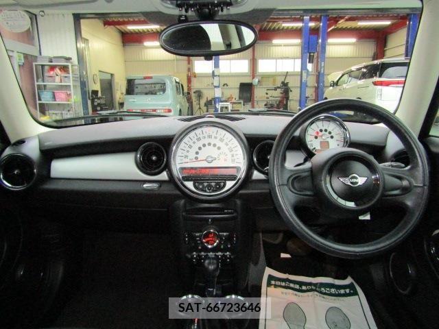 Bmw MINI 2013-10 208518-5