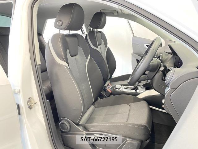 Audi Q2 2020-09 292684-7