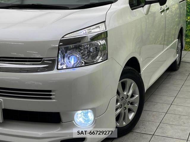 Toyota VOXY 2009-02 252008-12
