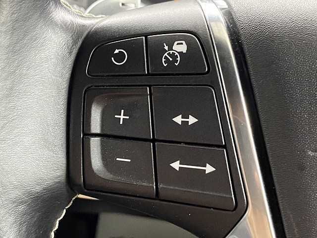 Volvo XC60 2014-02 10867-4