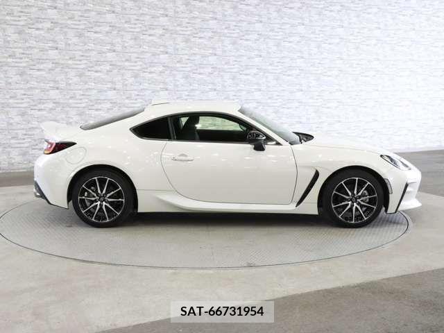 Toyota 86 2022-03 380986-11