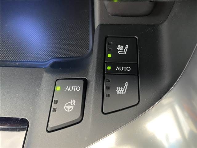 Lexus LX 2023-01 24084-12