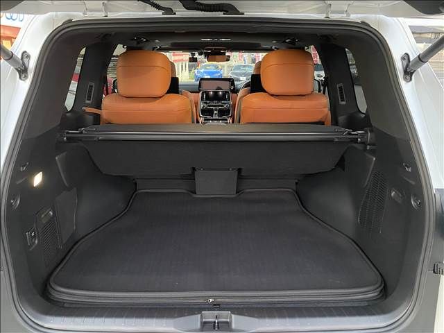 Lexus LX 2023-01 24084-19