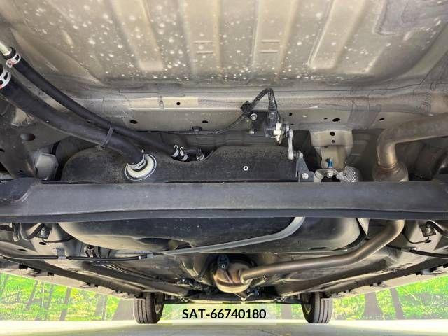Suzuki SPACIA 2018-05 382714-19