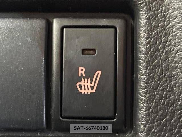 Suzuki SPACIA 2018-05 382714-5
