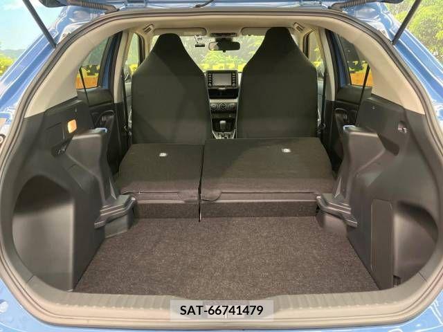 Toyota YARIS CROSS 2023-03 207918-10