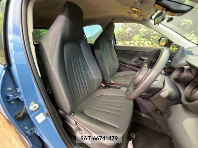 Toyota YARIS CROSS 2023-03 207918-8