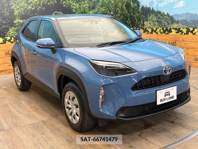 Toyota YARIS CROSS 2023-03 207918-16