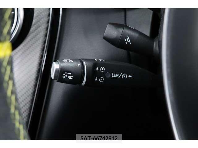 Amg C-CLASS 2018-05 319109-7