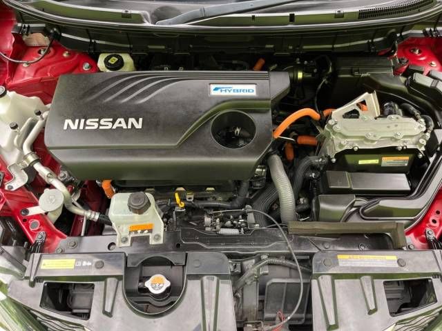 Nissan X-TRAIL 2016-03 194866-18