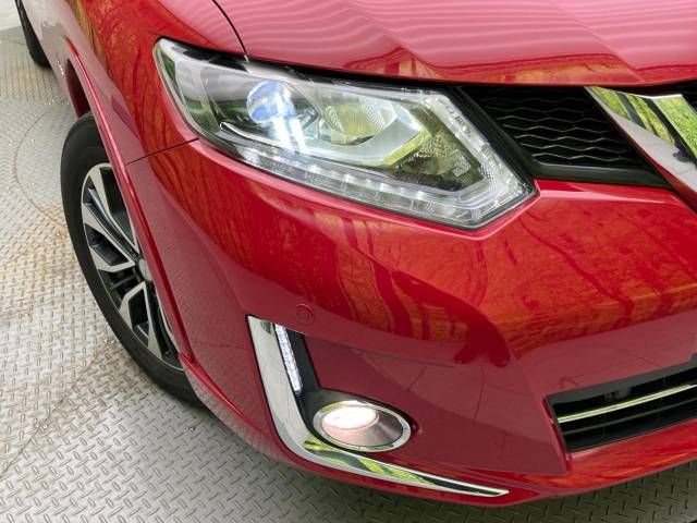 Nissan X-TRAIL 2016-03 194866-12