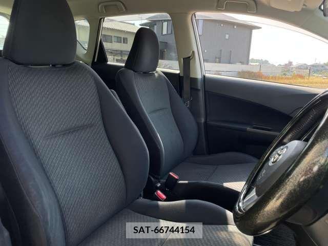 Toyota RACTIS 2013-03 202869-16