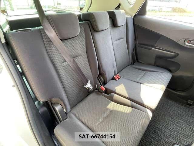 Toyota RACTIS 2013-03 202869-18