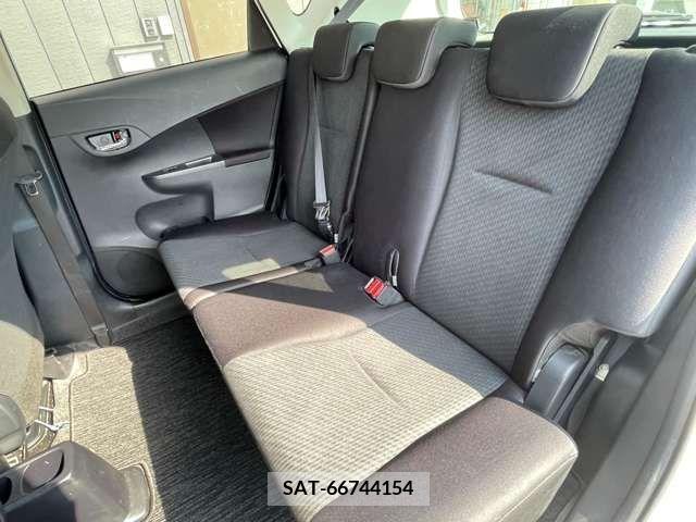 Toyota RACTIS 2013-03 202869-19