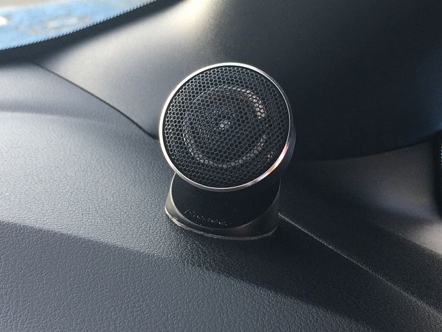 Nissan NOTE 2017-02 18267-27