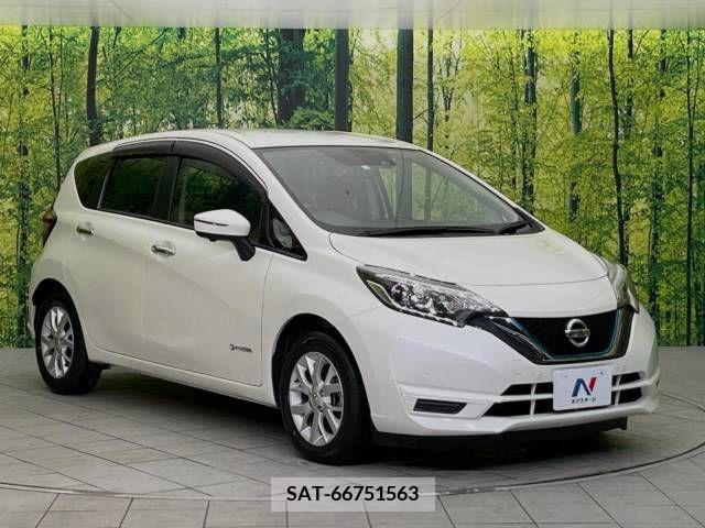 Nissan NOTE 2018-02 279874-16