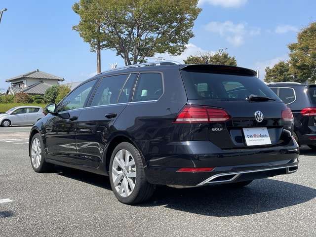 VolksWagen GOLF VARIANT 2018-10 16270-18