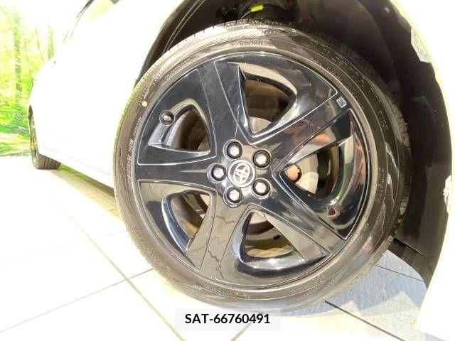 Toyota PRIUS 2016-07 383625-13