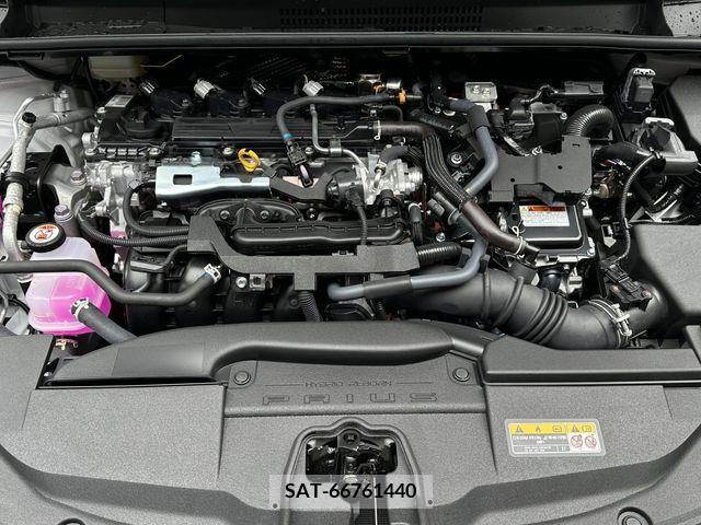 Toyota PRIUS 2023-06 201366-22