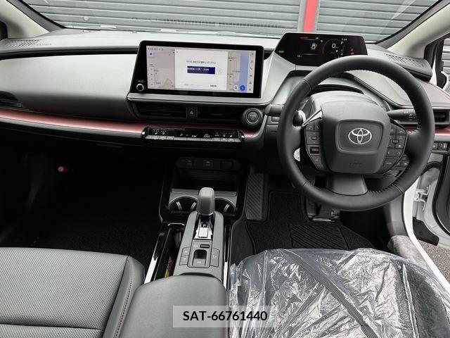 Toyota PRIUS 2023-06 201366-1