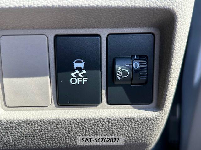 Honda N-WGN 2018-01 307773-11