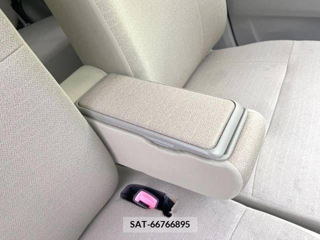 Daihatsu MOVE 2012-03 256441-6