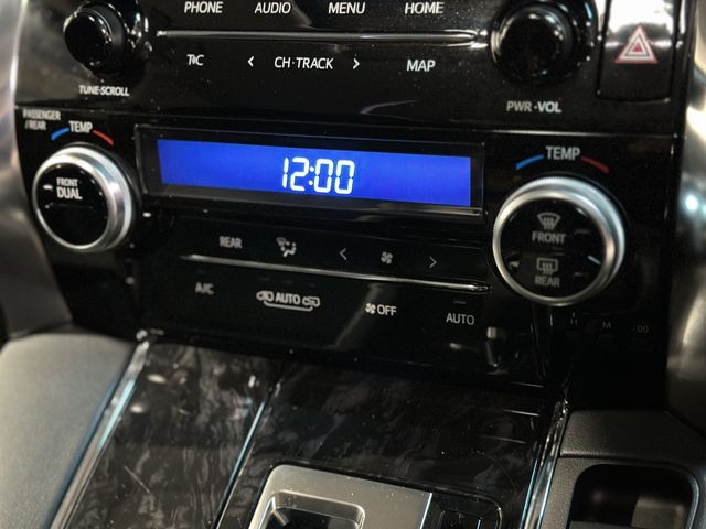 Toyota ALPHARD 2021-02 188092-11
