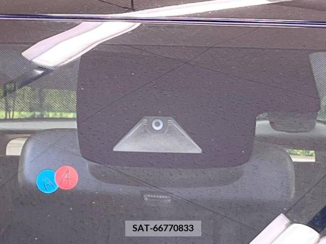 Toyota PRIUS 2019-05 322566-3