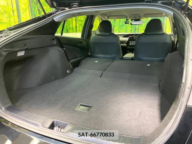 Toyota PRIUS 2019-05 322566-10