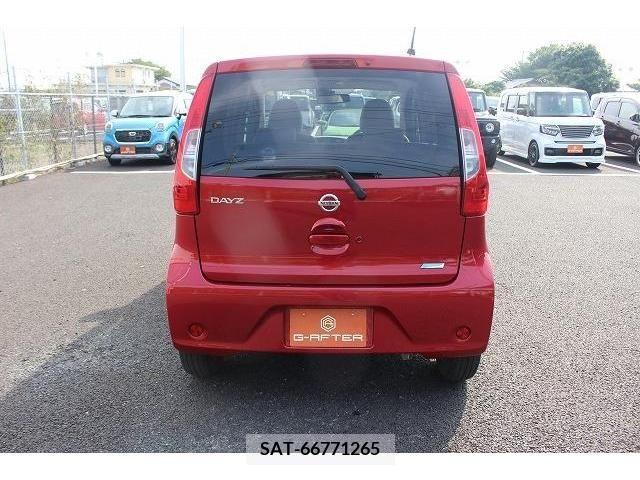 Nissan DAYZ 2016-02 359027-7