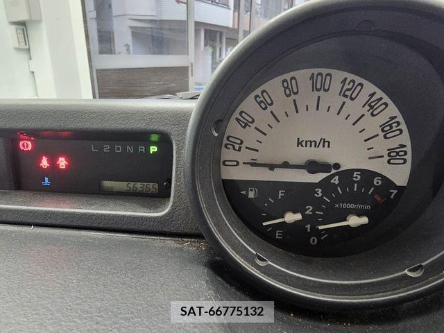 Toyota BB 2001-06 201720-6