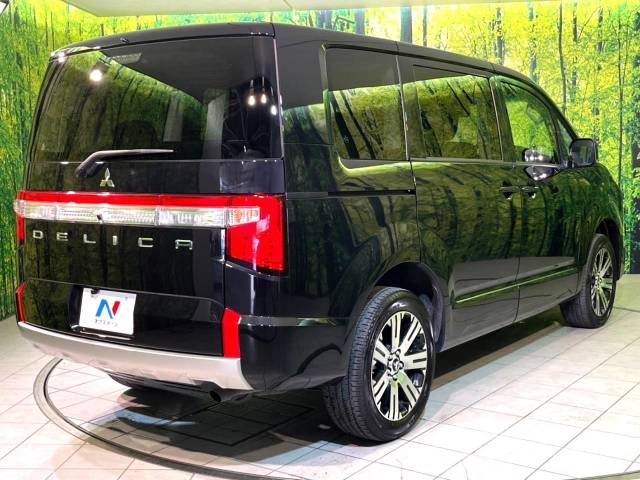 Mitsubishi DELICA D5 2023-04 19306-17