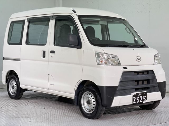 Daihatsu HIJET CARGO 2018-06 21069-0