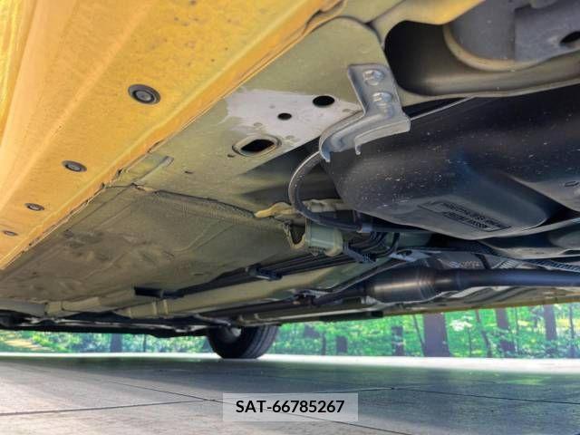 Nissan NOTE 2019-07 305504-9