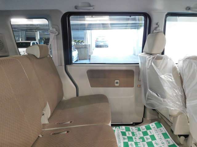 Suzuki EVERY WAGON 2011-02 12111-17