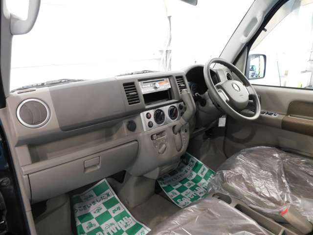 Suzuki EVERY WAGON 2011-02 12111-14