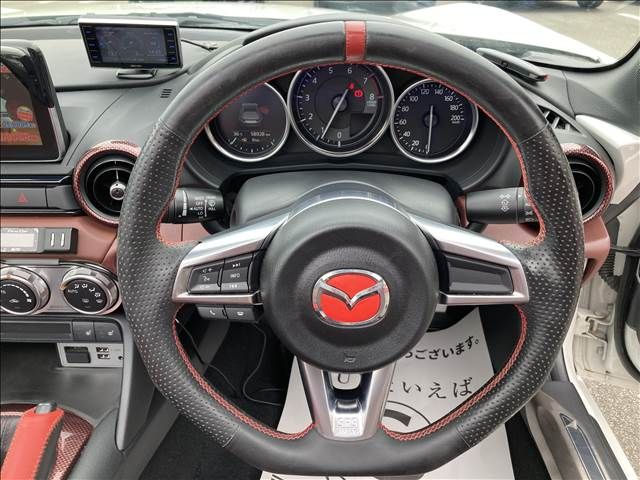 Mazda ROADSTER 2017-01 20724-12