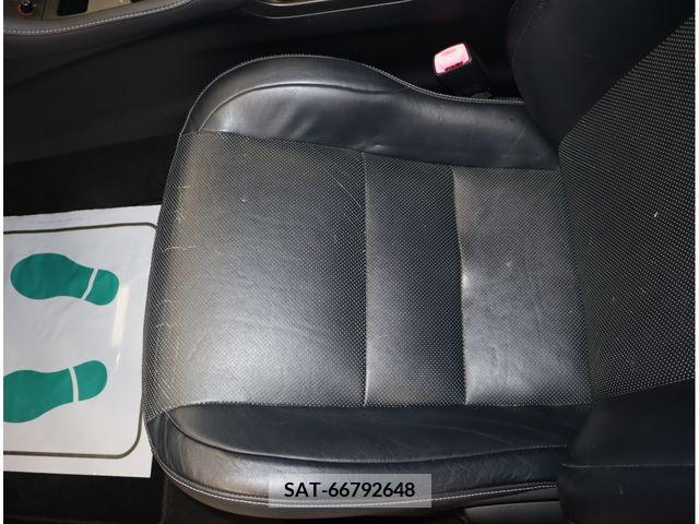 Lexus CT 2011-03 387622-24